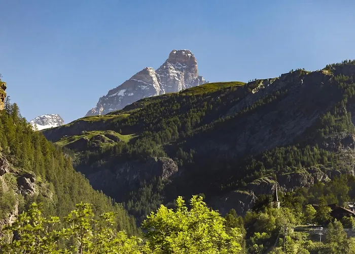 Апартаменти Hellochalet - Maison Reve Blanc - To Door With Matterhorn View *